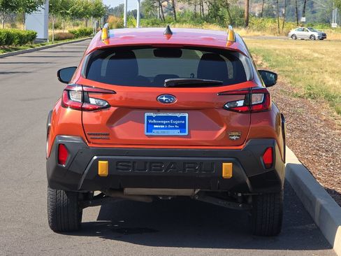 Used 2024 Subaru Crosstrek 2.5i Wilderness w/ Crosstrek Mirror Package AWD/4WD image 4