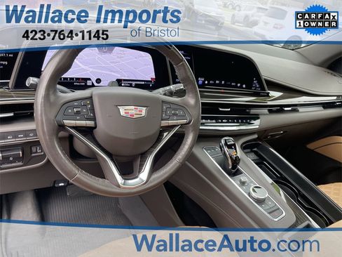 Used 2022 Cadillac Escalade ESV Premium Luxury w/ Performance Package image 11