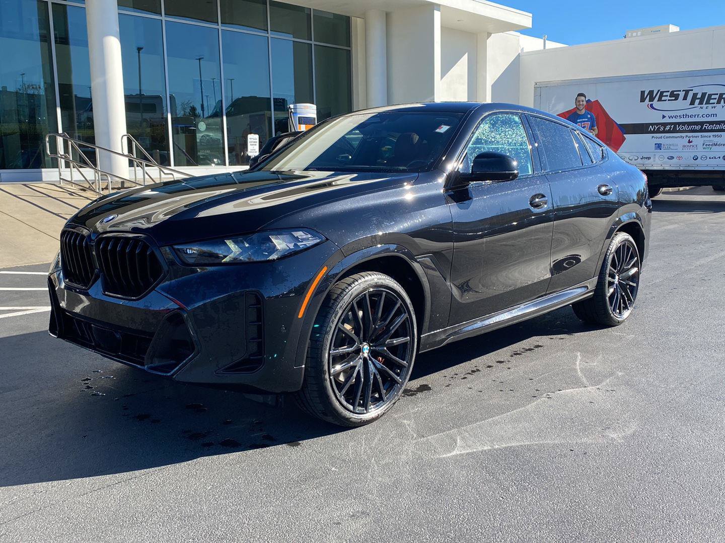 Used 2024 BMW X6 xDrive40i w/ Premium Package AWD/4WD image 7
