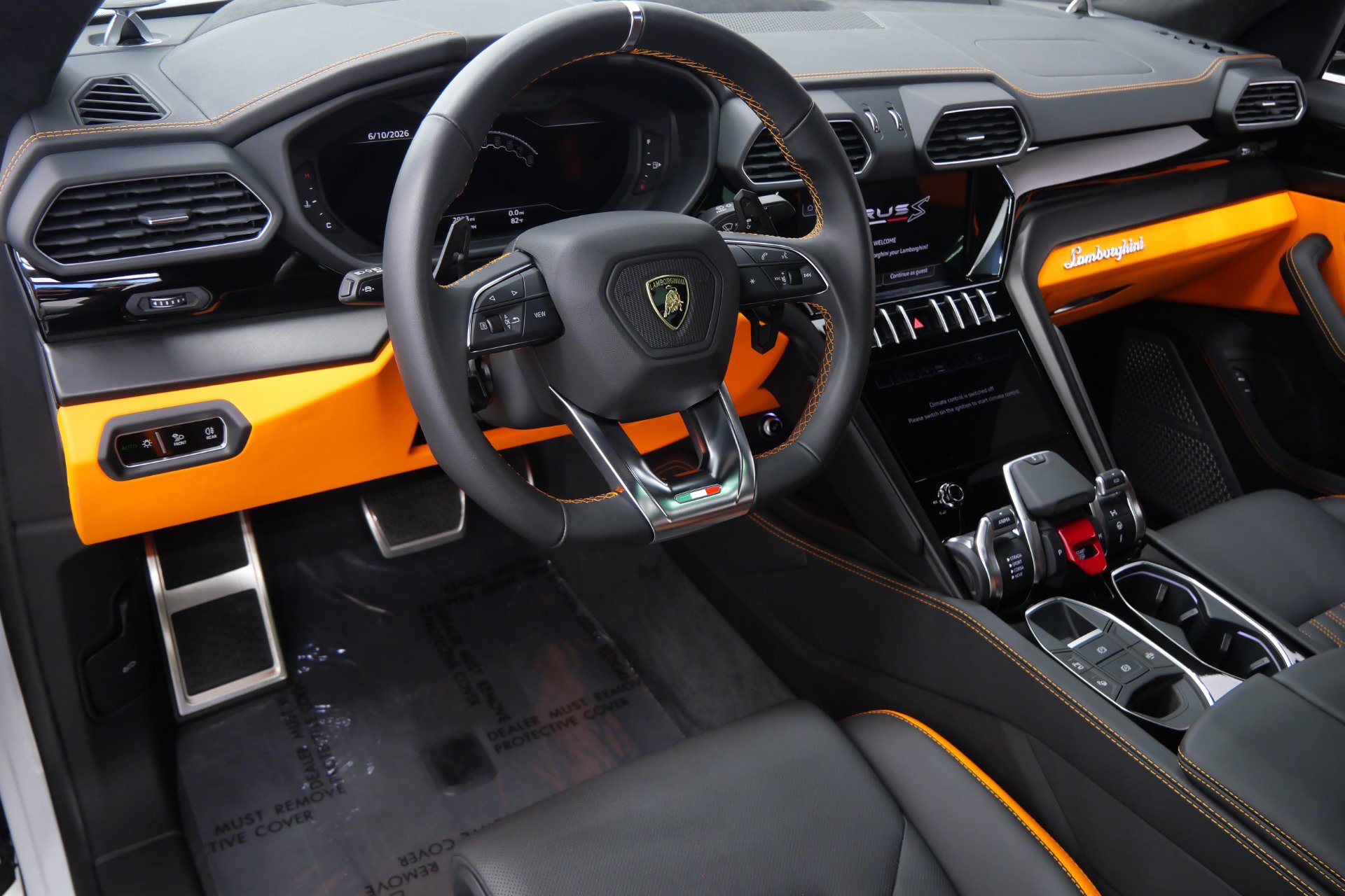Used 2023 Lamborghini Urus S AWD/4WD image 13