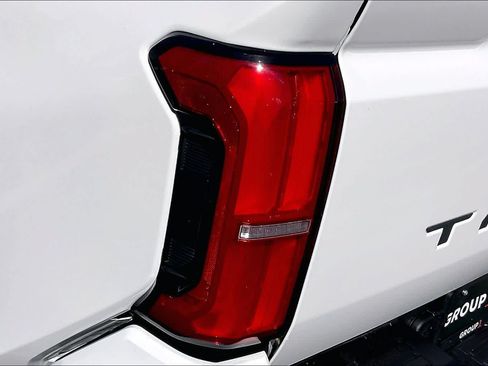 Used 2026 Toyota Tacoma SR5 RWD image 14