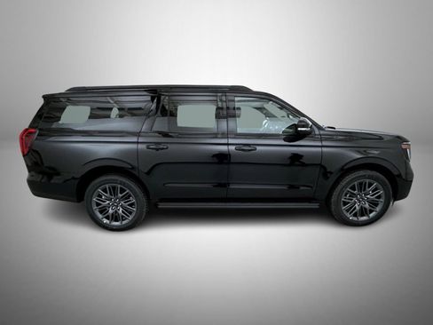 New 2026 Ford Expedition Max Platinum w/ Stealth Appearance Package image 4