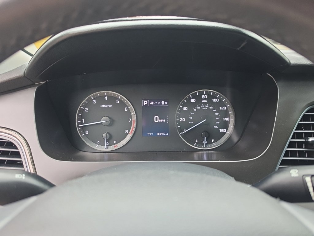 Used 2015 Hyundai Sonata Limited FWD image 10
