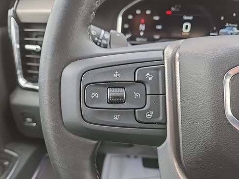 Used 2025 GMC Sierra 1500 Denali w/ Technology Package AWD/4WD image 21