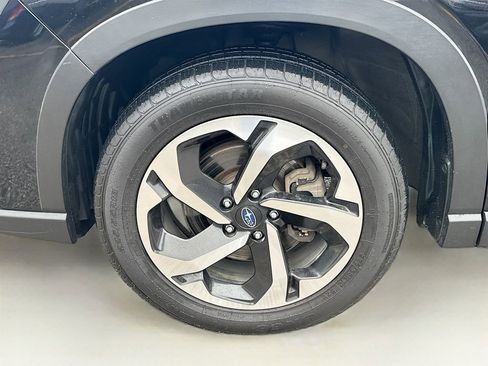 Used 2024 Subaru Forester Touring image 42
