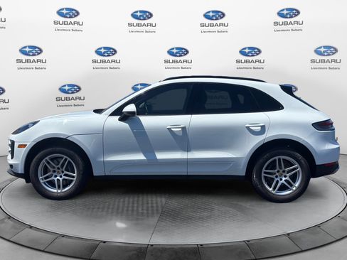 Used 2021 Porsche Macan AWD/4WD image 3