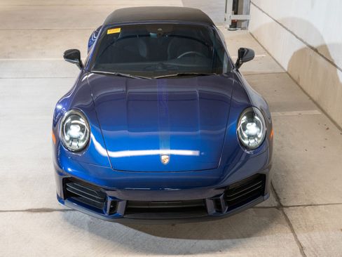 Certified 2026 Porsche 911 Carrera T RWD image 6