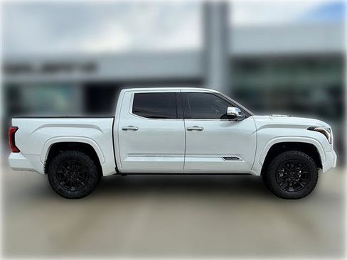 Used 2023 Toyota Tundra Capstone AWD/4WD image 9