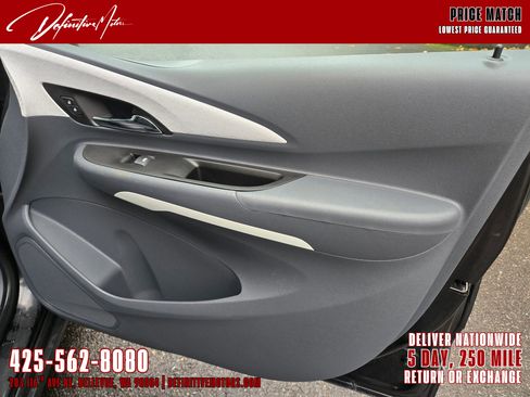 Used 2020 Chevrolet Bolt Premier image 20