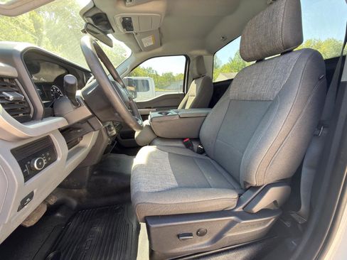 Used 2024 Ford F250 XLT AWD/4WD image 2
