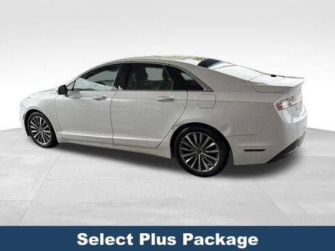Used 2017 Lincoln MKZ Select w/ Select Plus Package FWD image 5