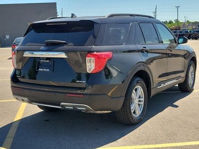 Certified 2024 Ford Explorer XLT w/ Equipment Group 202A