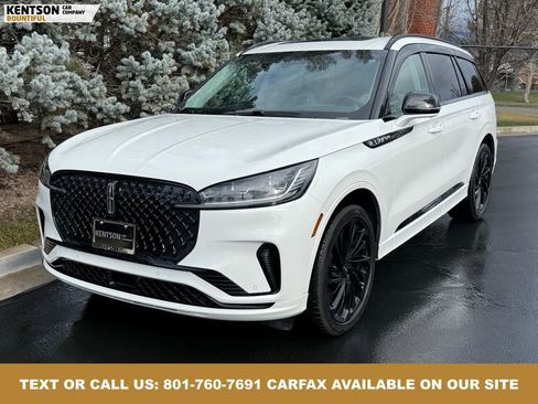 Used 2025 Lincoln Aviator Reserve w/ Equipment Group 201A image 3