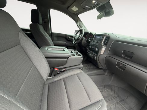 Certified 2024 Chevrolet Silverado 1500 Custom Trail Boss AWD/4WD image 15