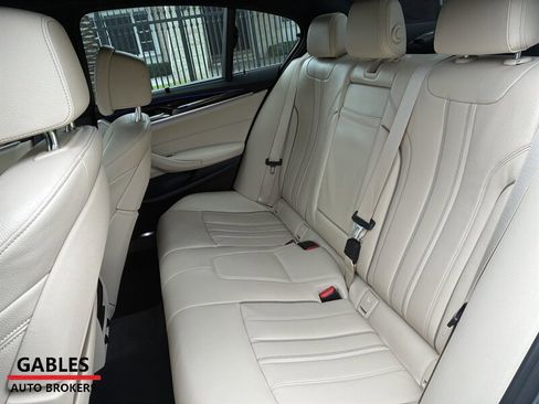 Used 2018 BMW 530i image 20