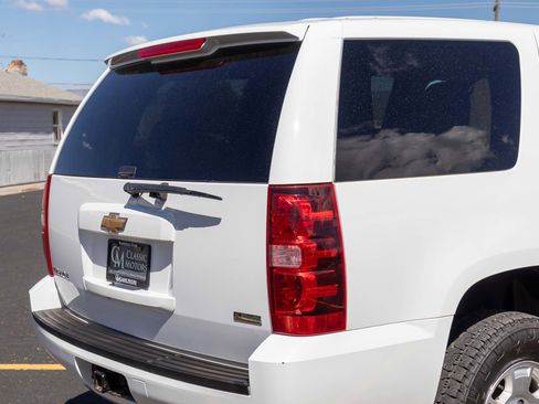 Used 2011 Chevrolet Tahoe LS AWD/4WD image 27
