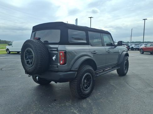 Used 2022 Ford Bronco Outer Banks w/ Sasquatch Package AWD/4WD image 5