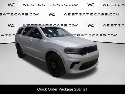 Used 2024 Dodge Durango GT image 2