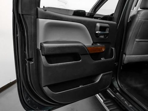 Used 2018 GMC Sierra 1500 SLT AWD/4WD image 57