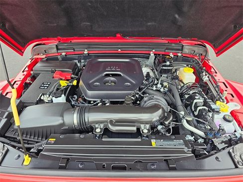 New 2025 Jeep Wrangler Unlimited Rubicon image 9