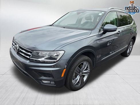 Used 2020 Volkswagen Tiguan SEL AWD/4WD image 1