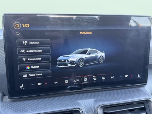 Used 2024 Ford Mustang Convertible image 57