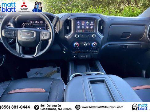 Used 2022 GMC Sierra 1500 AT4 w/ AT4 Premium Package image 17