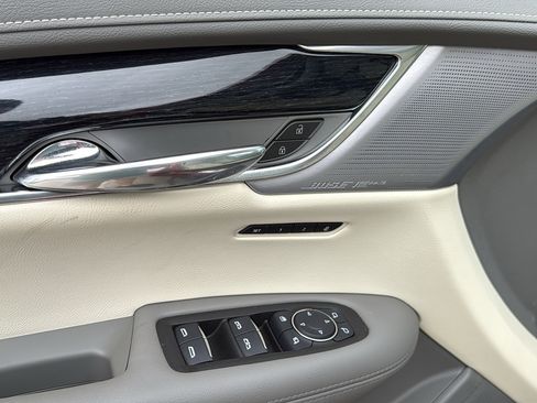 New 2025 Cadillac XT6 Premium Luxury w/ Technology Package image 11