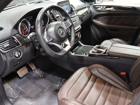 Used 2017 Mercedes-Benz GLE 63 AMG 4MATIC image 37