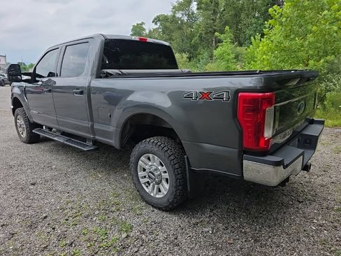 Used 2019 Ford F250 XLT AWD/4WD image 6