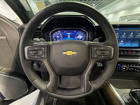 Used 2024 Chevrolet Silverado 1500 High Country w/ Technology Package AWD/4WD image 16