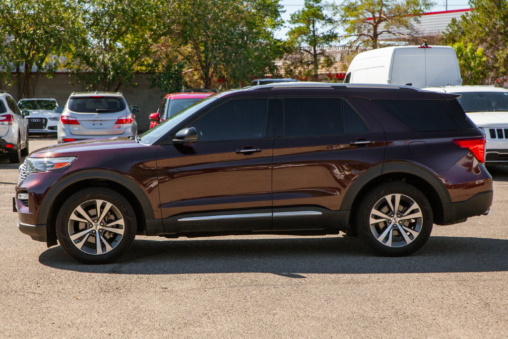 Used 2020 Ford Explorer Platinum w/ Premium Technology Package AWD/4WD image 8