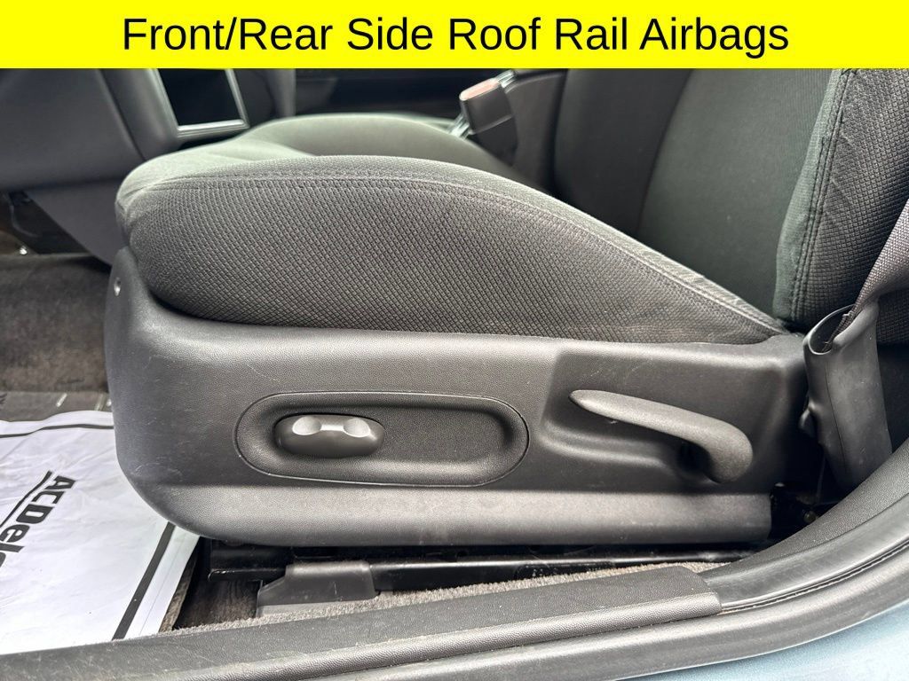 Used 2006 Pontiac Grand Prix w/ Security Package FWD image 14