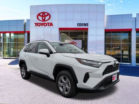 Certified 2025 Toyota RAV4 XLE image 32