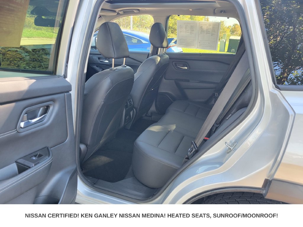 Certified 2024 Nissan Rogue SV w/ SV Premium Package AWD/4WD image 42
