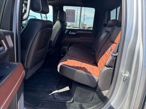 Used 2024 GMC Sierra 2500 Denali Ultimate AWD/4WD image 13