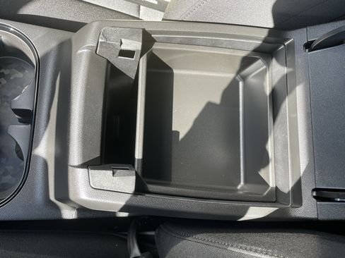 New 2026 Chevrolet Colorado W/T image 29