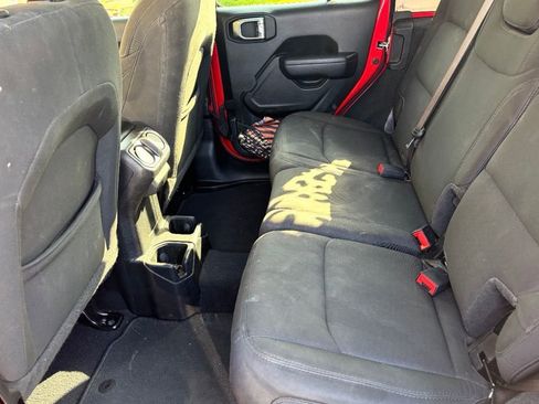 Used 2022 Jeep Wrangler Unlimited Sport image 7