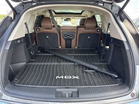 Used 2025 Acura MDX w/ Technology Package FWD image 10