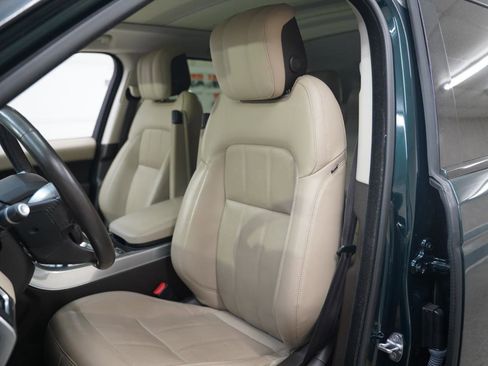 Used 2019 Land Rover Range Rover Sport HSE AWD/4WD image 26