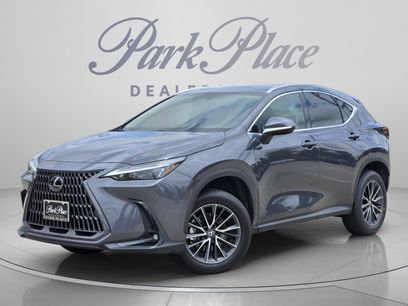 Used 2025 Lexus NX 250 FWD w/ Towing Package (2000 Lbs)