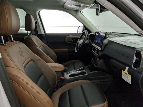 New 2025 Ford Bronco Sport Outer Banks image 26