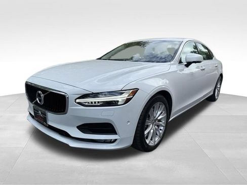 Used 2018 Volvo S90 T6 Momentum w/ Convenience Package AWD/4WD image 1