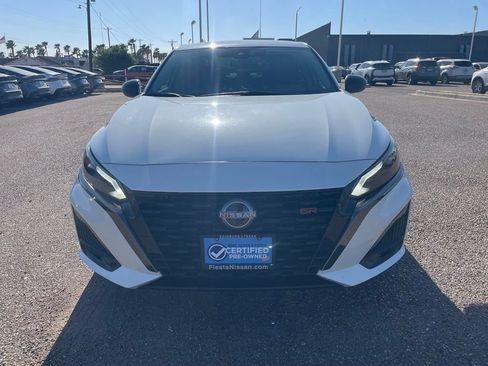 Certified 2023 Nissan Altima 2.5 SR FWD image 2