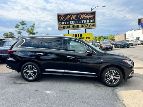 Used 2017 INFINITI QX60 Luxe w/ Premium Plus Package AWD/4WD image 2