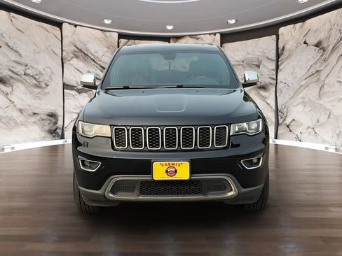 Used 2018 Jeep Grand Cherokee Limited AWD/4WD image 2