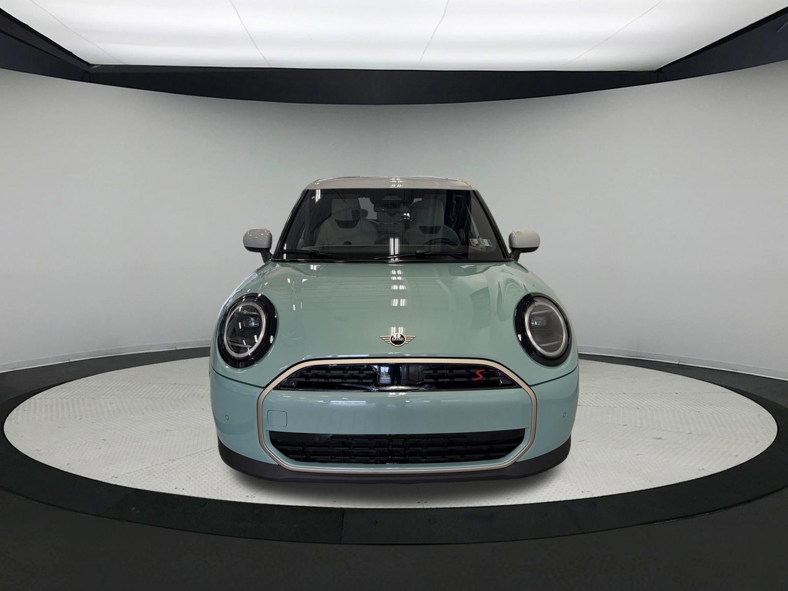 Used 2026 MINI Cooper S FWD image 3