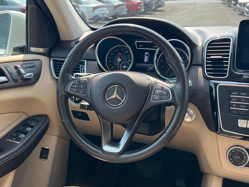 Used 2018 Mercedes-Benz GLE 350 4MATIC image 12