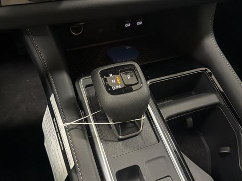 New 2026 Nissan Pathfinder SL AWD/4WD image 18