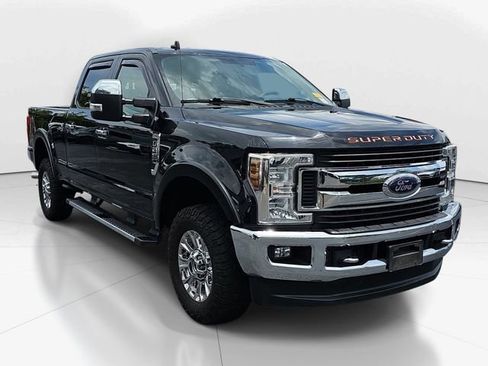 Used 2019 Ford F250 XLT w/ XLT Premium Package AWD/4WD image 1